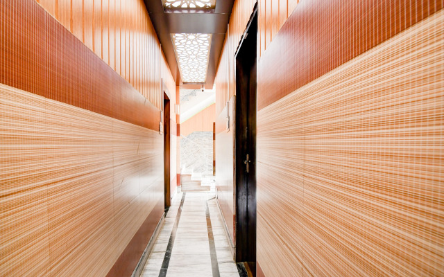 Collection O New Jalpaiguri Railway Station Formerly Prince Lodge