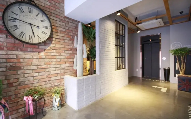 Busan Deokcheon Den Basta Hotel