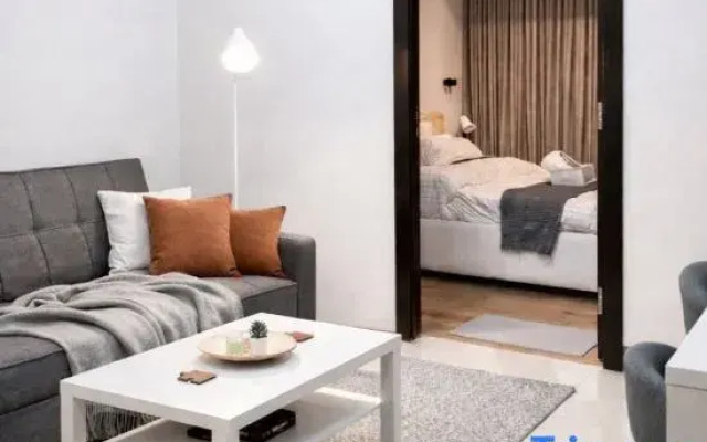 Park Mckinley West 1Br luxury suite