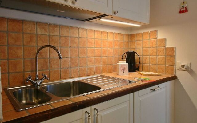 Modern Villa with Private Pool in Fabriano Italy