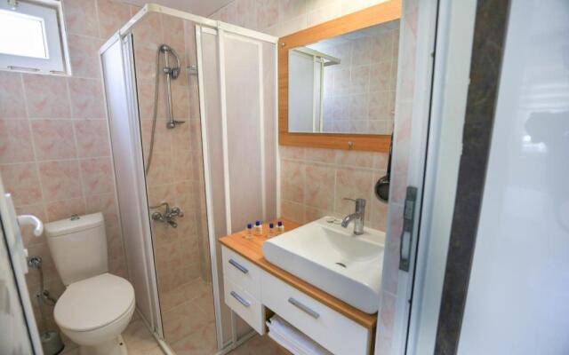 Otel Albos