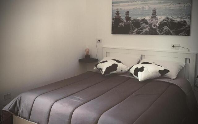 Satyria Apartments