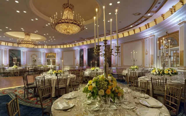 The Towers at Lotte New York Palace
