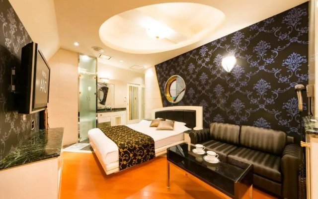 HOTEL APiO - Adults Only