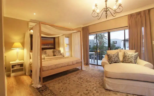 Sunset Beach Lodge & Spa