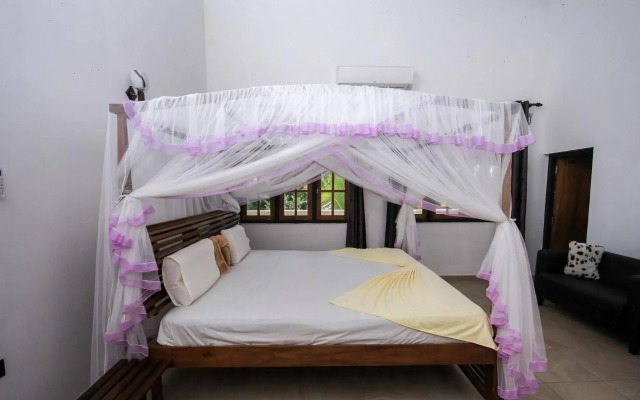 Negombo Village