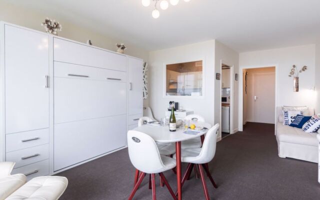 Les Trois Iles 19655