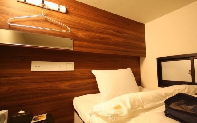 Hotel Cabin Style – Caters to Men