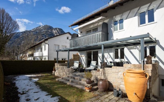 Kaminwohnung mit 24qm Südterrasse Nähe Zugspitze / Eibsee