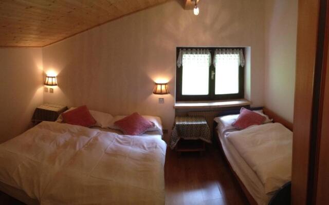 Appartamenti Callori Karin Codici Cipat 22039-AT-53550 AT-53551