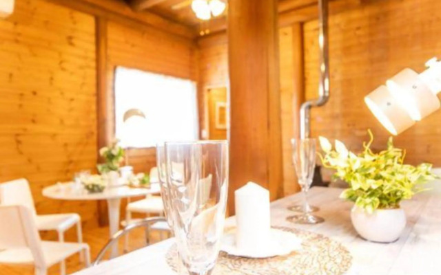 Awaji Seaside Log House