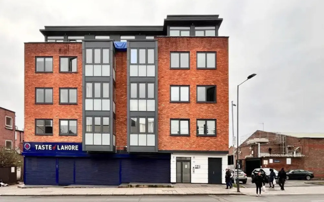 The Wembley Escape - Lovely 2bdr Flat, London