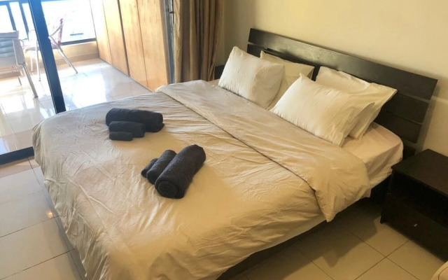 Cosy & Cute Studio at The Views Hurghada Waterside