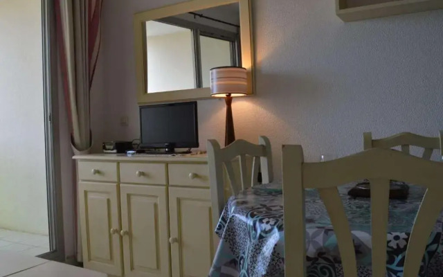 Appartement Saint-Cyprien, 2 pièces, 4 personnes - FR-1-225D-13