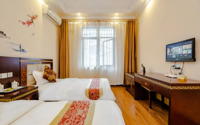 Chengdu Holly Hostel