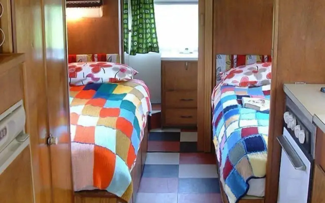 Vintage Vacations - Glamping