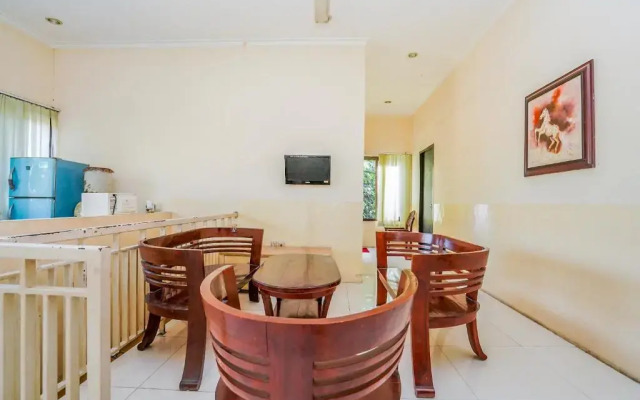 OYO 1956 Kana Family Residence