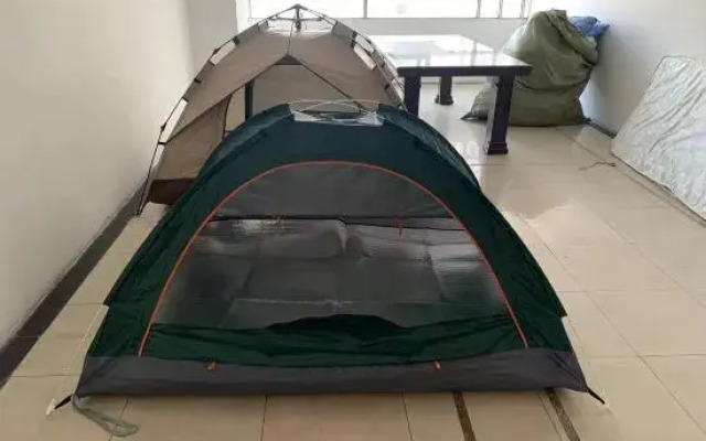 Small Youth Hostel Homestay  (Kunming Old Street Zhengyifang Branch)