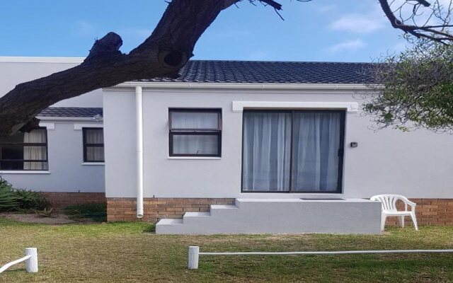 4 On Hoffman Seaview