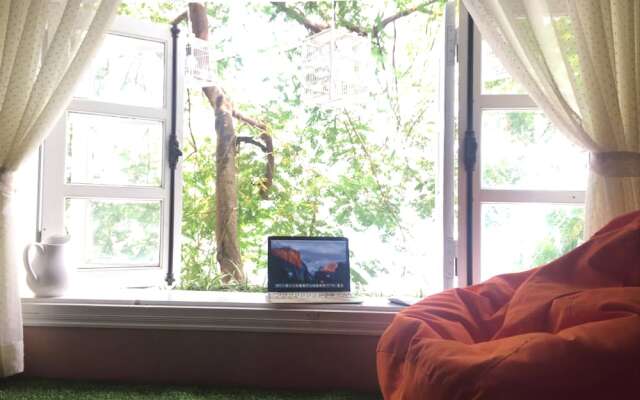 Hanoi Lake View Homestay