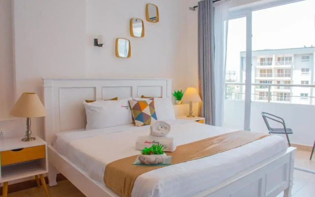LUXE, ELEGANT 1BR IN KILIMANI STRONG WIFI With pool