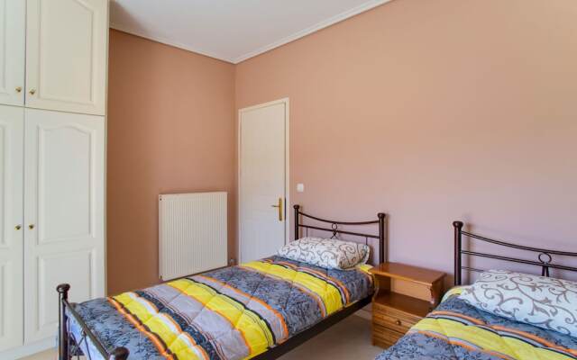 Secluded Apartment in Astakos near the Sea