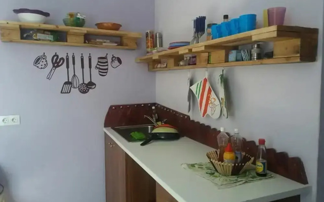 Small Funny World Athens - Hostel