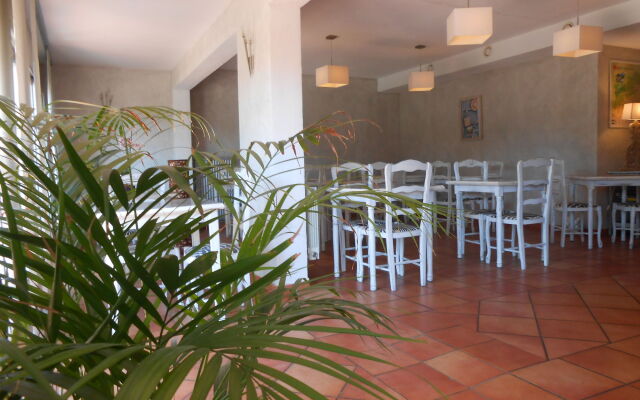 Hotel Restaurant Athena