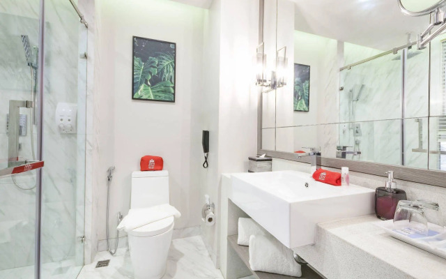 Zen Premium Patak Karon Beach