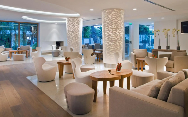 Alasia Hotel