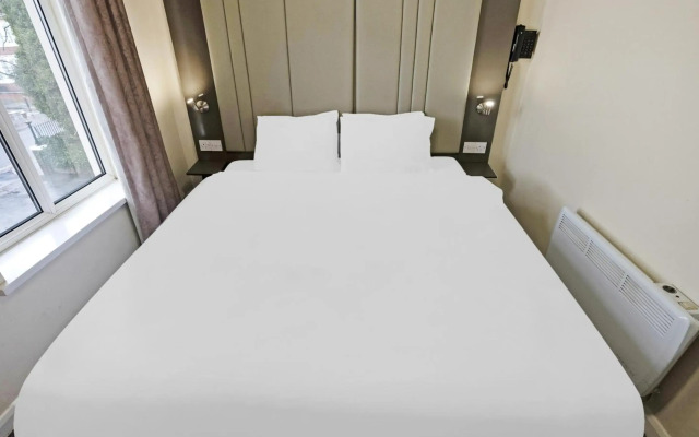 Baltimore Hotel