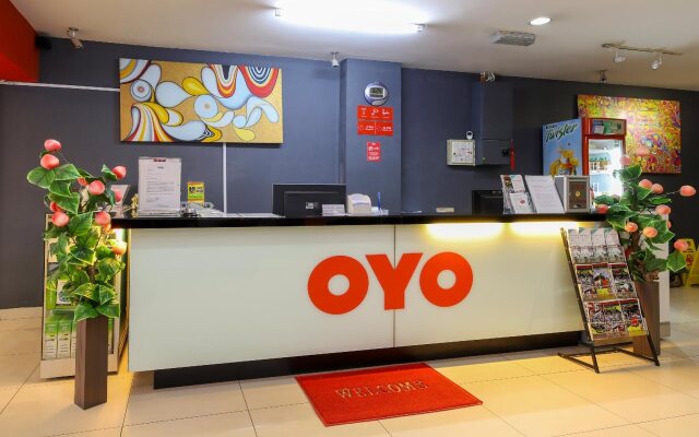 Super OYO 761 City Hotel