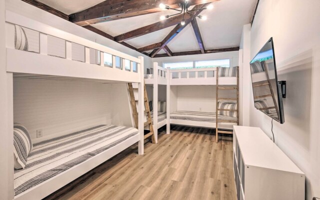 Laconia Hideaway < 2 Miles to Lake Winnipesaukee!