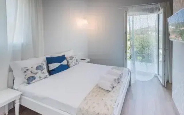 The ELECTRA Premium Boutique Apartments
