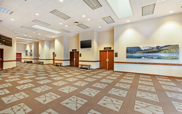 Best Western Plus GranTree Inn