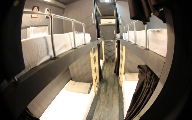Time House Chain Hualien Train Station Hostel