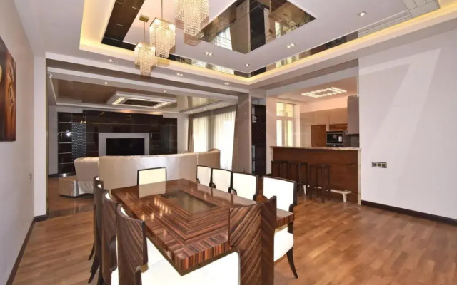 Northern Avenue, 2 bedrooms Luxury & GRAND apartment HH555