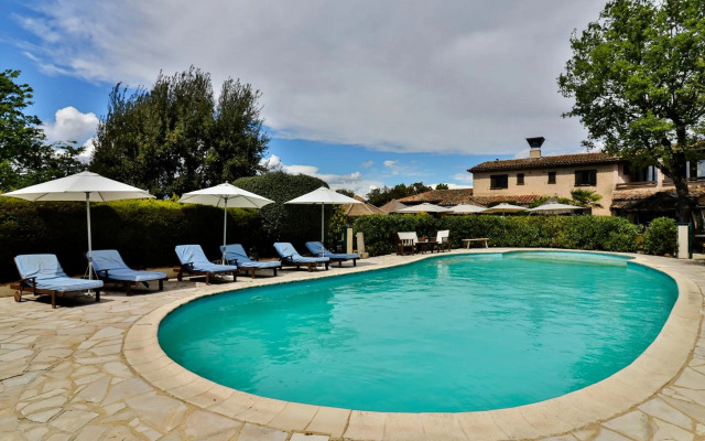 Hotel l'Estirado des Adrets