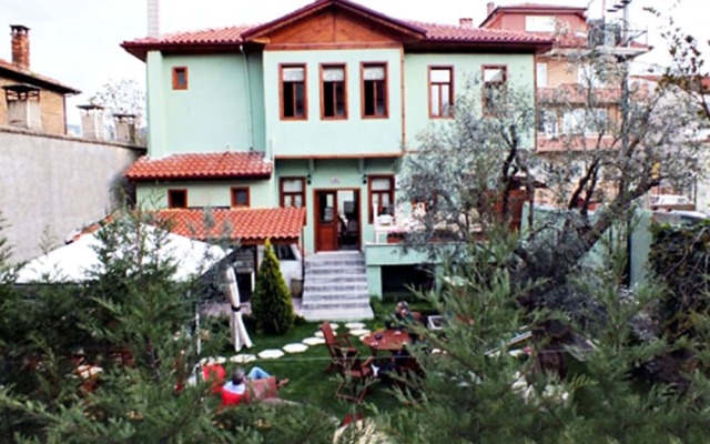 Cinili Konak iznik