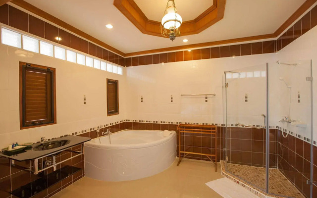 Chiangkhan River Mountain Resort (SHA Extra Plus)