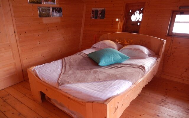 Village Flottant de Pressac