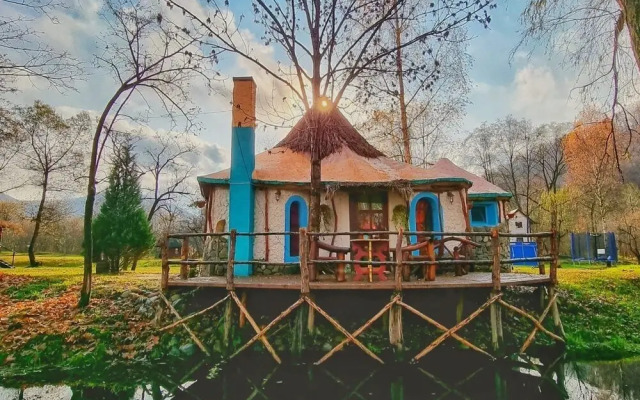 Viewtopia - The Secret Land