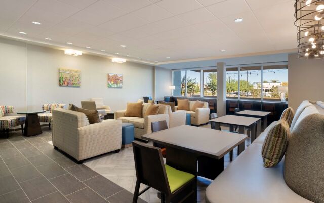 Home2 Suites by Hilton Phoenix Avondale