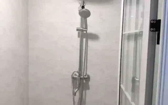 Changchun Zengzeng Express Room