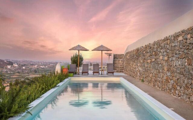 Halcyon Suites and Villas Naxos