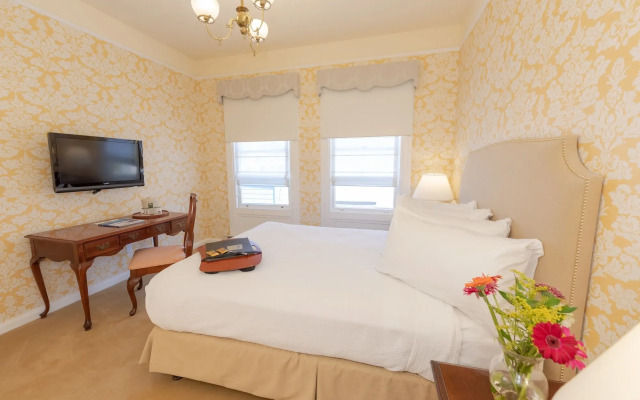 Stanyan Park Hotel
