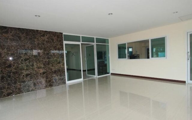 Chantorn Residence