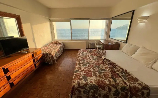 Condo Islas del Sol