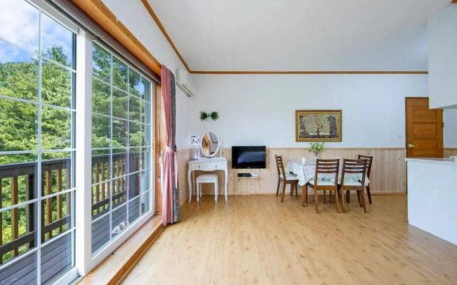 Pyeongchang Bimilehwawon Pension