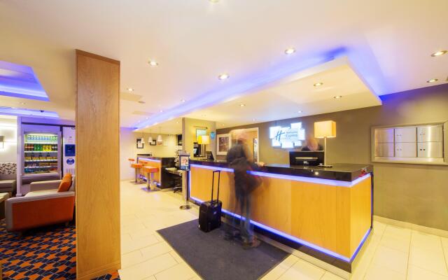 Holiday Inn Express Edinburgh Royal Mile by IHG